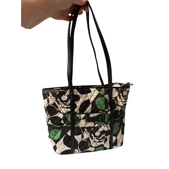 Vera Bradley Quilted Tote Bag With Black Green & White Floral Pattern - Picture 1 of 5